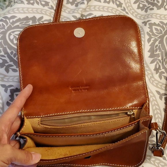 Brown leather crossbody handbag - Picture 4 of 7